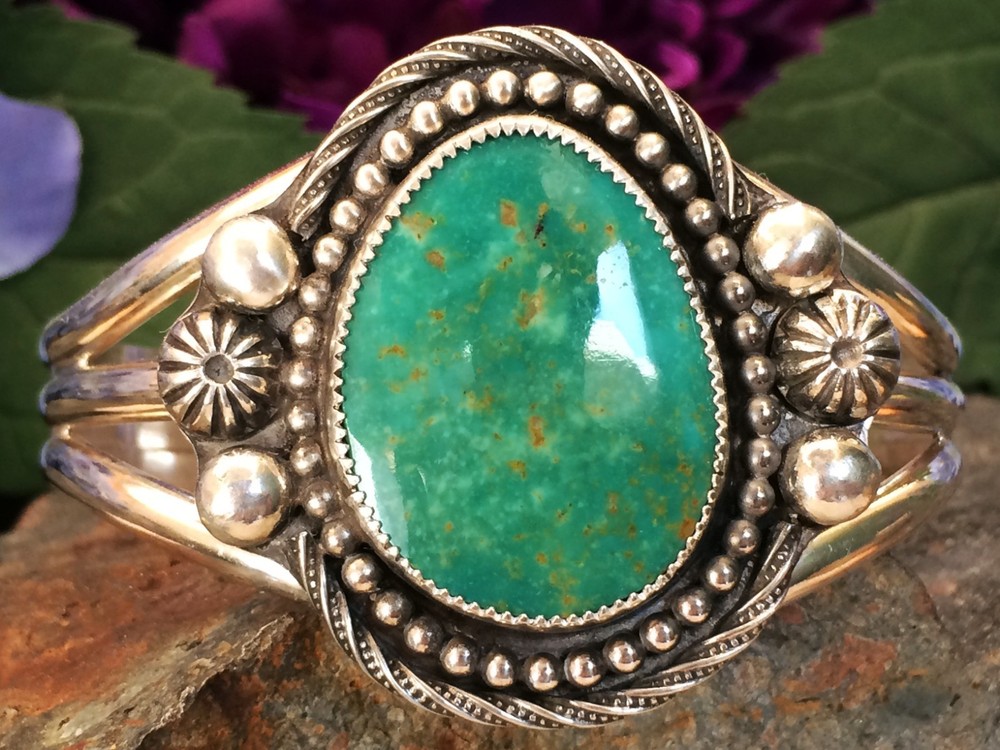 NICE 64 GRAM GREEN TURQUOISE STERLING SILVER NAVAJO SOUTHWESTERN STYLE BRACELET