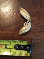 Gold Tone Trafari Elegant Double Leaf Brooch Pin Statement Piece