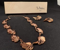 Vth Renoir Copper Necklace Adjustable Length MCM Clip-on Earrings 19 50s Leaves