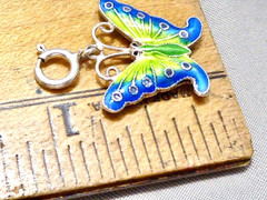 Vintage Sterling SIGNED SU YELLOW GREEN BLUE WHITE ENAMEL BUTTERFLY CHARM