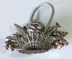 Unusual Ornate Silver-tone Vintage Harvest Veggie & Fruit Basket Brooch