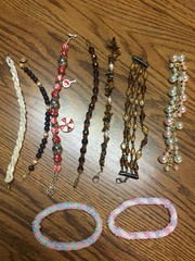 19 Vintage Beaded Necklaces & Bracelets- Lot 1 (Various Styles, Colors & Clasps)