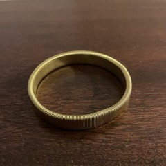 Vintage Gold Tone Stretchable Bangle Classic High Fashion Design