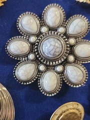 Vintage Jewelry Mixed Jewelry Lot Brooch, Earrings & Ring