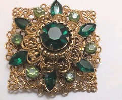 Vintage Variety Lot Of 6 Brooches/Pins In Gold And Silver Tones Some Signed