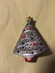 Vintage Cute JJ Christmas Tree Brooch- Opens To Reveal Cat Christmas Scene-Santa