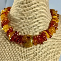 Natural Baltic Amber Necklace 19” Butterscotch Nuggets Large Center Amber Bead