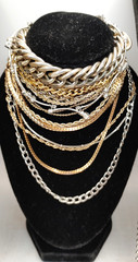 119 Pcs – Gold/Silver/Black Toned Chain Necklaces/Bracelets/Anklets 1.88lbs #685