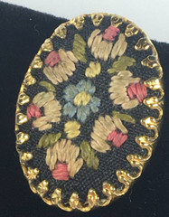Vintage Gold Tone Earrings With Emboidered Flowers Clip-on Style Women’s Jewelry