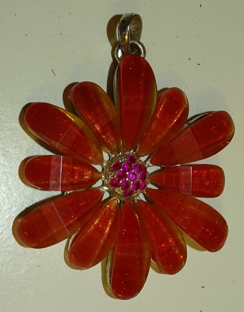 1960’s Flower Pendant (no chain) Vermilion Pedals / Fuchsia center
