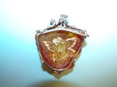 HAND CARVED REVERSE INTAGLIO BALTIC AMBER PENDANT FAIRY NYMPH LADY IN 925 SILVER