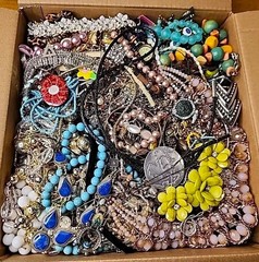 Tangled Unsearched Huge Jewelry Lot VTG Vintage & Mod Junk & Good Mix Resell Fun