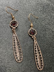 Vintage 2.5” Purple Crystal Rhinestone Rose Gold Metal Dangle Earrings