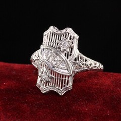 Vintage Style Shield Cocktail Ring 2.2 Ct Simulated Diamond 14k White Gold Over