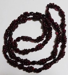 Dainty Vintage 28″ Long Garnet Clusters Beaded Necklace