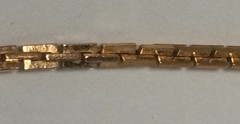VINTAGE CROWN TRIFARI GOLD-TONE GEOMETRIC LINK 24 INCH CHAIN NECKLACE