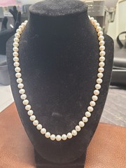 14K Gold Cultured Pearl Necklace 18″ 7–8mm White Akoya Style Knotted Strand