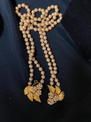 Vintage CELEBRITY NY Double Strand Faux Pearls & Rhinestone Necklace Leaf Clasp