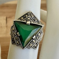 Vintage LCW Art Decor Ring 5.25 Green Chrysoprase Marcasite 925 Sterling 3.7g