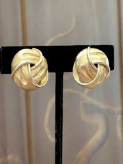 Trifari Signed Clip Earrings Vintage Brushed Gold