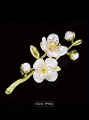 Jasmine Brooch Pin, White Jasmine Flower Brooch Pin, Floral Pin, Gift Ideas