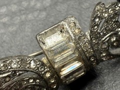 Vintage 1930’s Art Deco Black Faux Onyx Glass Rhinestone Brooch Pin READ