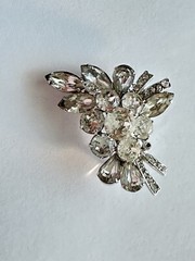 antique victorian jewelry，