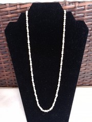 ​Vintage Carved Mother of Pearl Tulip Necklace 14K Gold Filled Clasp 14/20 25″
