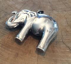 Silver Elephant Necklace Pendant Sterling Silver 925 .47oz