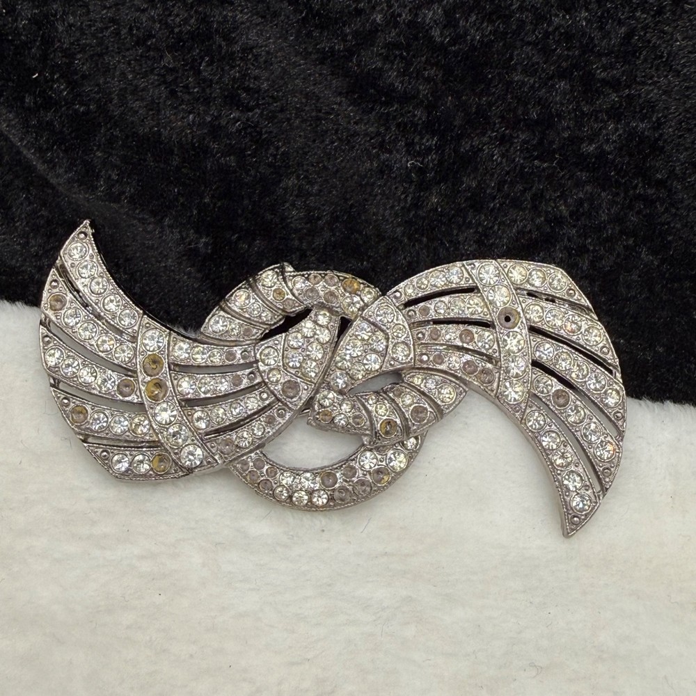 Vintage Butler and Wilson Rhinestone Ribbon Brooch Pot Metal Signed B&W READ