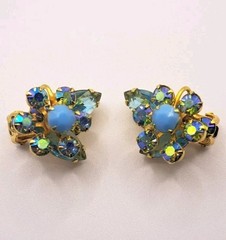 VTG Juliana Blue Teardrop AB Aurora Borealis Florette Clip-on Earrings FABULOUS!