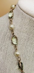 Vtg 24″ Two Sisters Pale Green Faux Pearl & Green Lucite Beads Goldtone te02