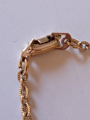VINTAGE CHAIN NECKLACE GOLD TONE 28″ CHAIN STAMPED MADE IN W GERMANY ON CLASP