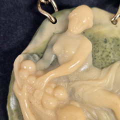Art Deco Acrylic Resin Couple Courting Raised Relief Pendant Chunky Chain
