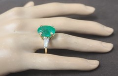 Vintage 14k Yellow Gold Engagement Ring 9.42CT.Natural Green Emerald Oval Shape