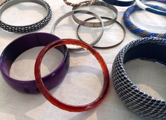 Lot of 21 Bangle Bracelets Mixed Metal Plastic Stackable Fashion Jewelry
