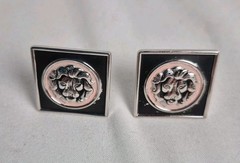 Swank Lion Cufflinks Vintage Cream Enamel Silver Tone Square 7/8″