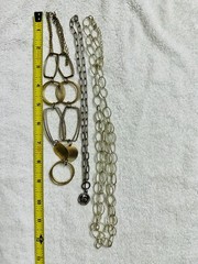 3 Piece Gold/Silver Tone Oval Link Coin Pendant Necklace Lot n0279
