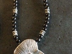 VTG Silver Plated Pewter Flower Black Beaded Necklace 18”