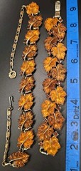 Signed Vintage Lisner Two Tone Amber/Brown Thermoset Oak Leaf Parure Set