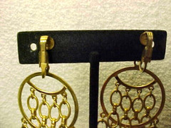 Vintage Gold Tone Chandelier Hoop & Wire Ovals Clip Earrings