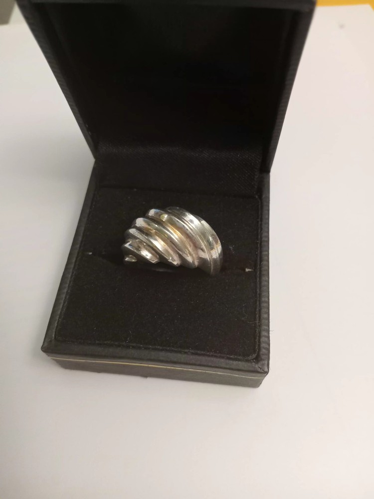 Sterling Silver Knock Ring 6.25″