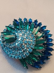 Gorgeous VINTAGE JULIANA DELIZZA & ELSTER GLASS PEACOCK RHINESTONE PIN BROOCH