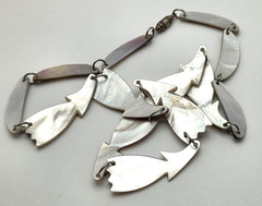 Vintage Black Lip Mother Of Pearl Shell Necklace Carved Fan Link 20 In Tropical