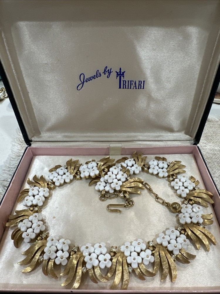 Rare Vtg Crown Trifari Forget-Me-Not Collection Choker 50’s Original Box