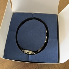 Avon Vtg Ladies’ Round SilverTone Abalone Bracelet Links Watch
