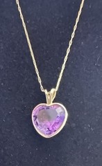 Vintage 14k Yellow Gold Dainty 16” w/Amethyst Heart Pendant 1.1.g