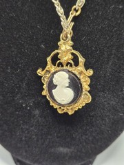 Estate Jewelry Cameo Dual Sided White / Black Portrait Pendant Pin Gold Tone