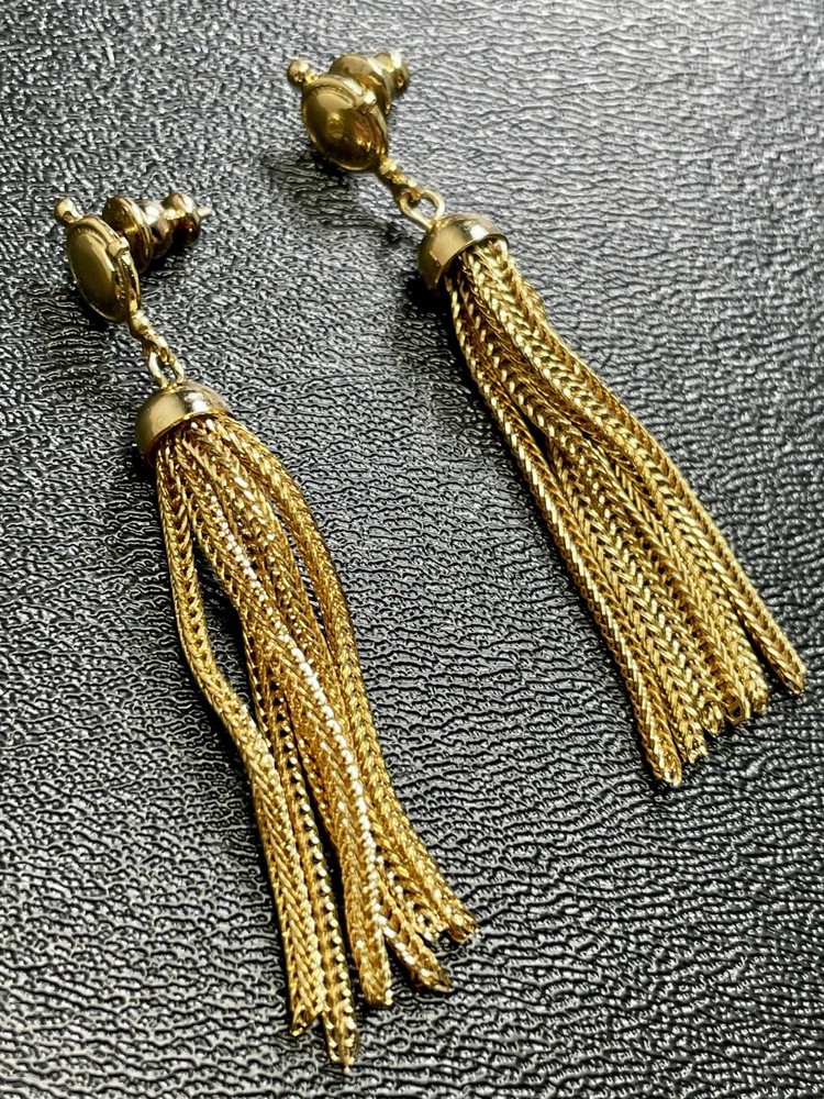 Vintage 2” Gold Tone Chain Tassel Dangle Earrings