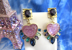 Vintage Style Gripoix PINK Heart Matte Gold Resin Heart Rhinestone Earrings NWT